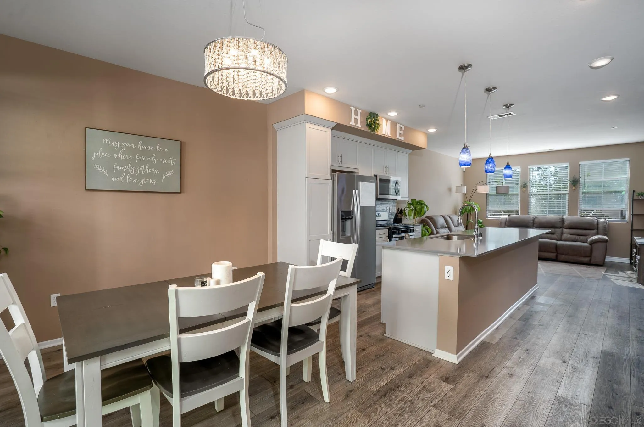 Photo #15: 250042881 Listing: Photo #15