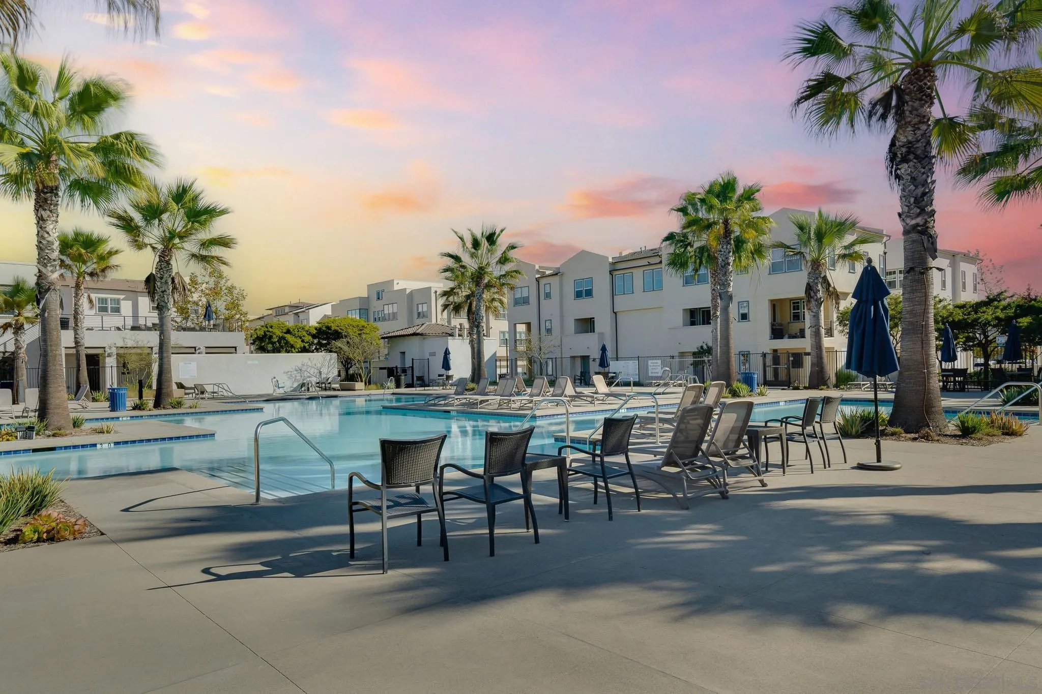 Photo #4: 250042881 Listing: Photo #4