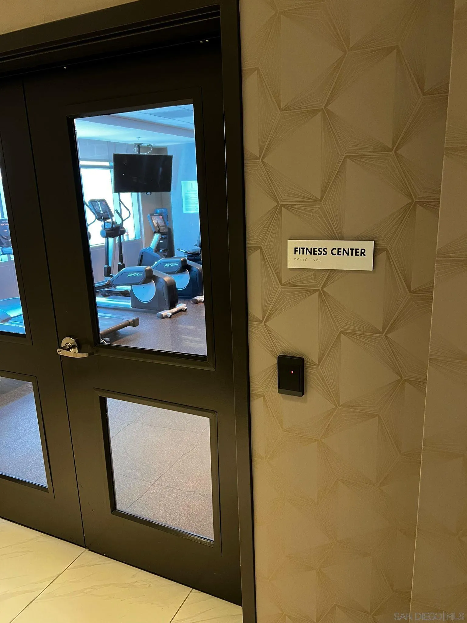 Photo #26: 250042886 Listing: Photo #26