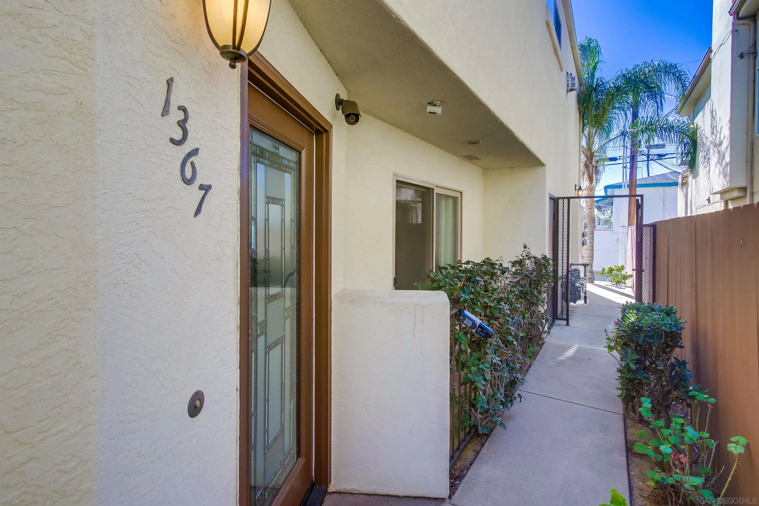 Photo #4: 250042888 Listing: Photo #4