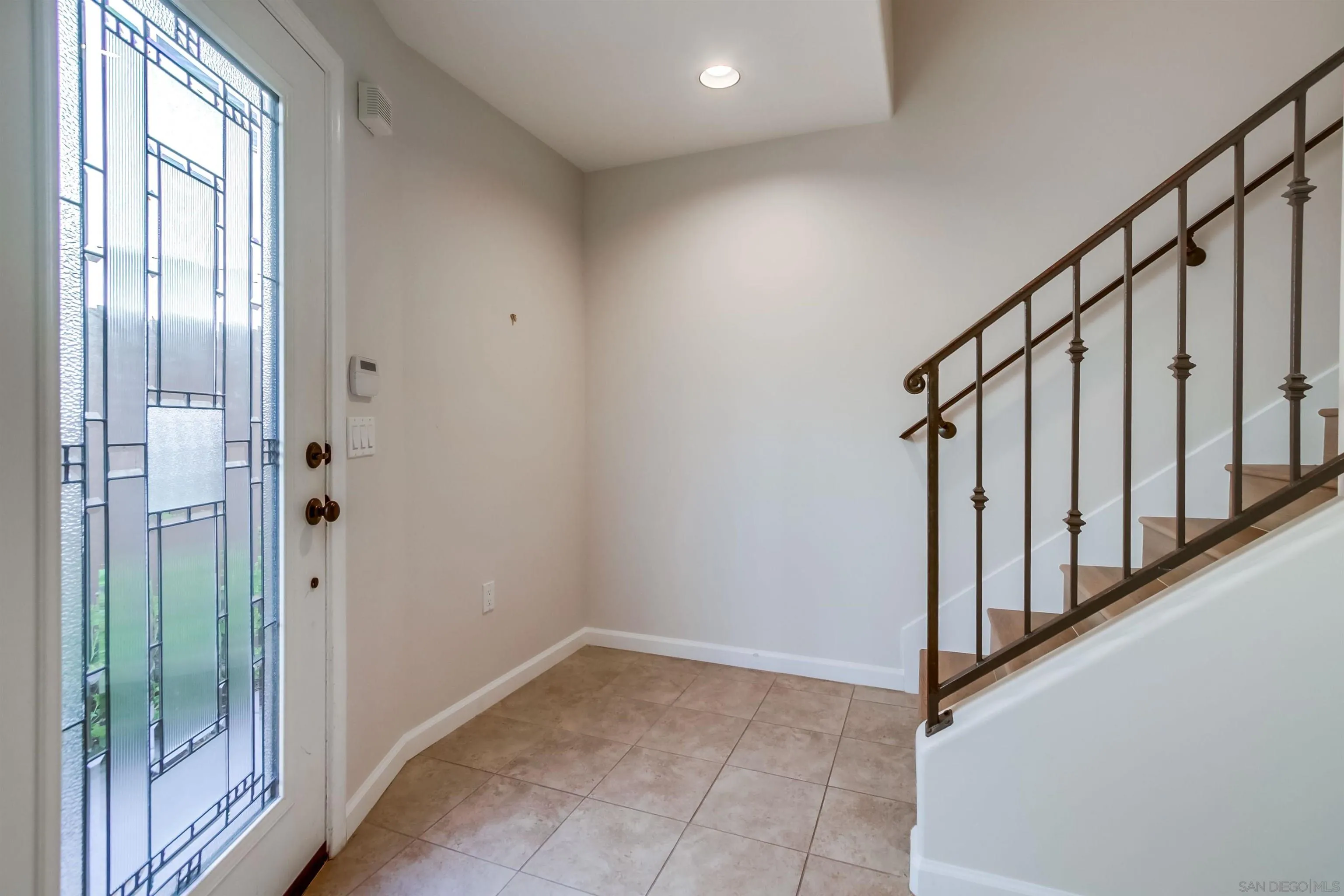 Photo #7: 250042888 Listing: Photo #7