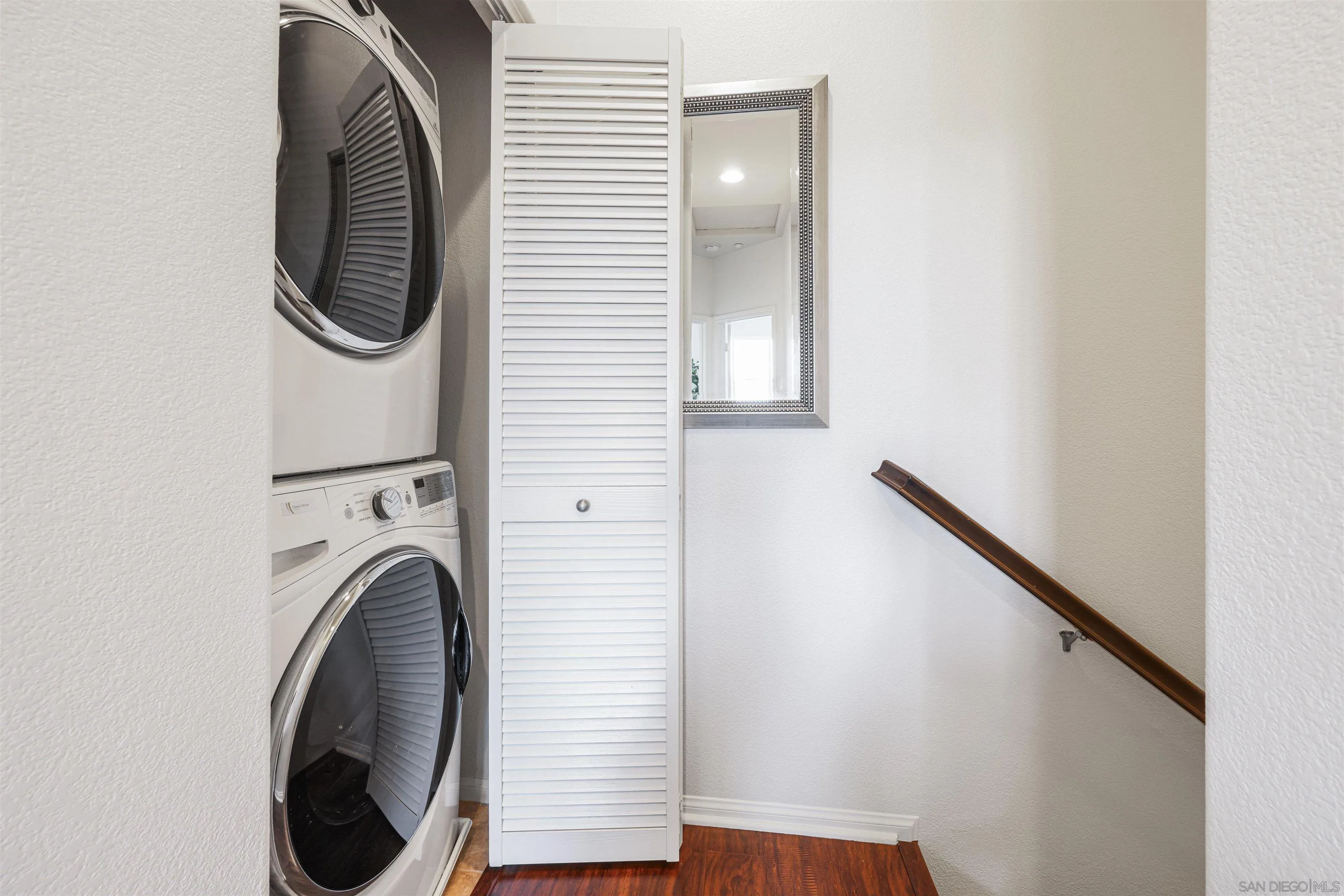 Photo #21: 250042891 Listing: Photo #21