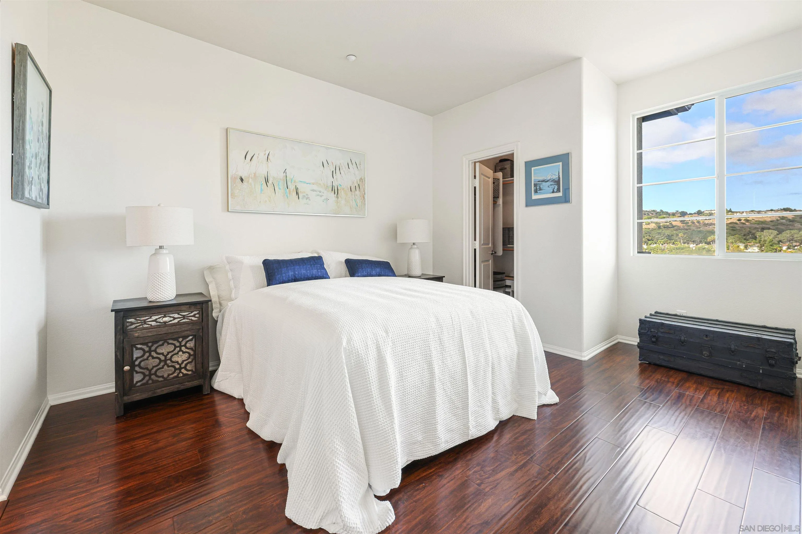 Photo #18: 250042891 Listing: Photo #18