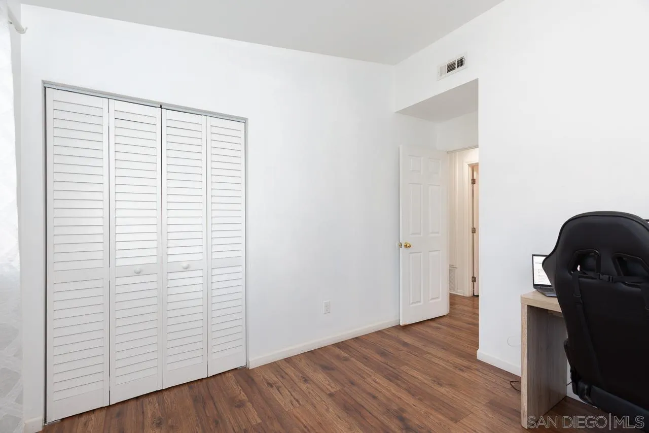 https://cdn.realtyfeed.com/cdn/127/250042906/4234e2918688f57fbb05e6732ee685cf.webp