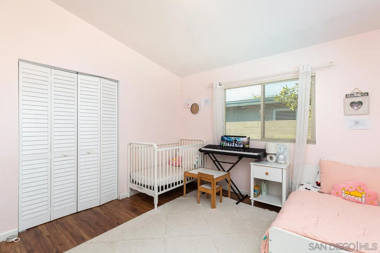https://cdn.realtyfeed.com/cdn/127/250042906/6269de55f6603d641354d9d979e3089f.webp