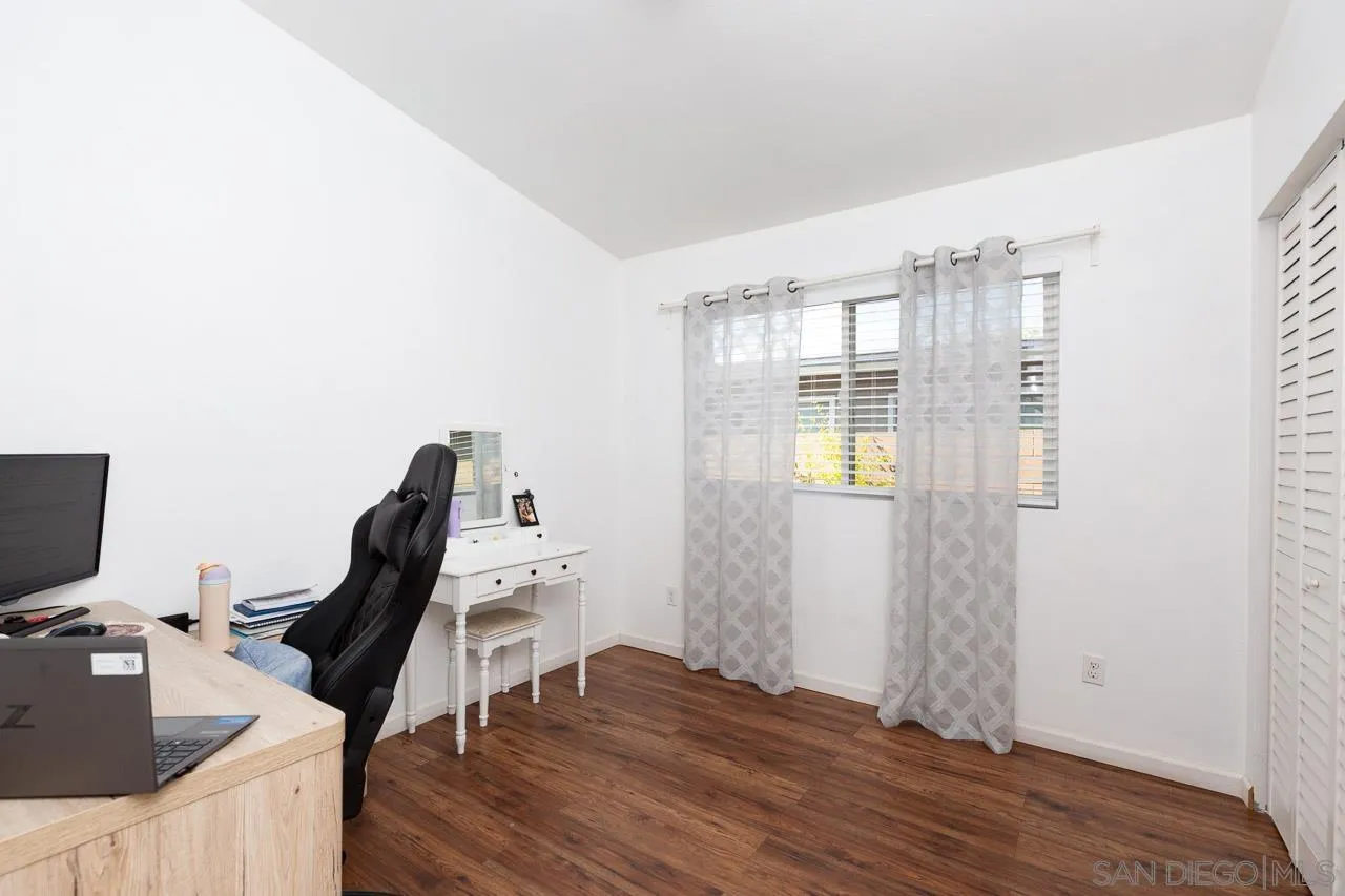https://cdn.realtyfeed.com/cdn/127/250042906/c9b0a5d3436ac1e3781614c2f7a092a1.webp
