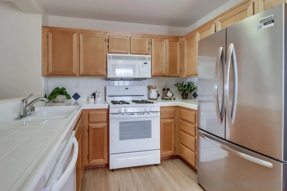 Photo #19: 250042907 Listing: Photo #19