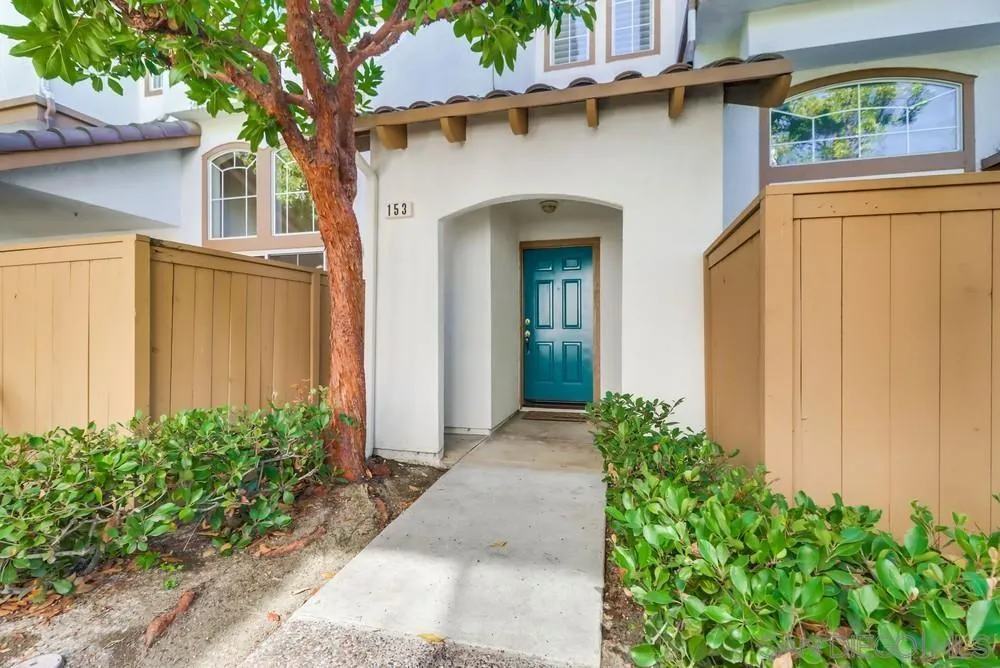 Photo #4: 250042907 Listing: Photo #4