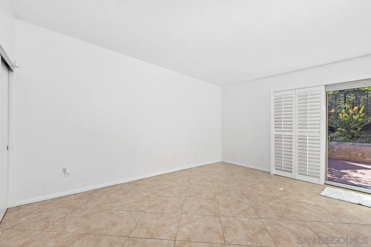 https://cdn.realtyfeed.com/cdn/127/250042908/5e54d492210227a83a29163a143ec141.webp