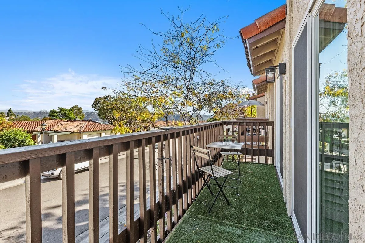 https://cdn.realtyfeed.com/cdn/127/250042908/805fc89fb82925d708dd5889238a1fb3.webp