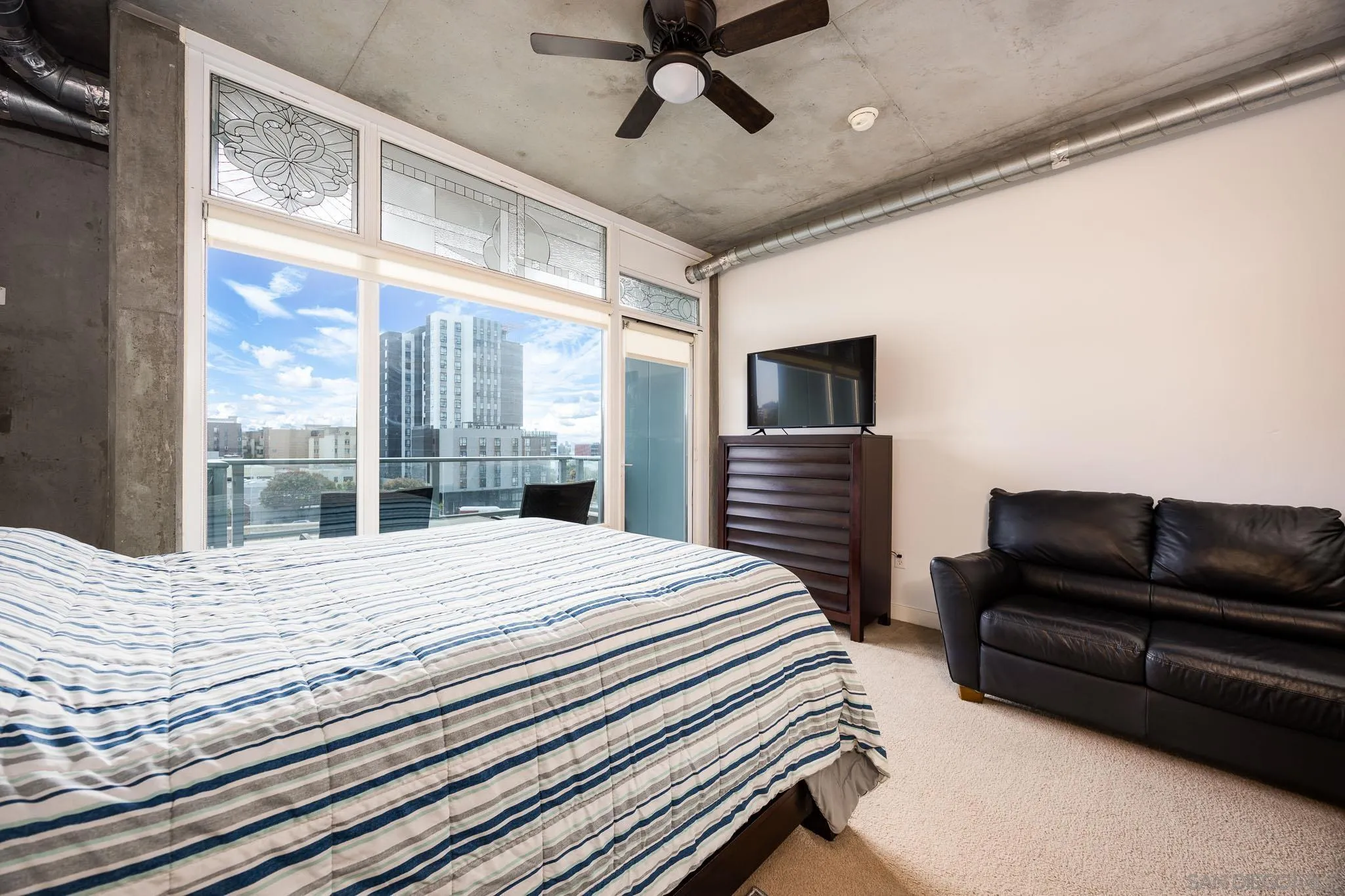 Photo #3: 250042922 Listing: Photo #3