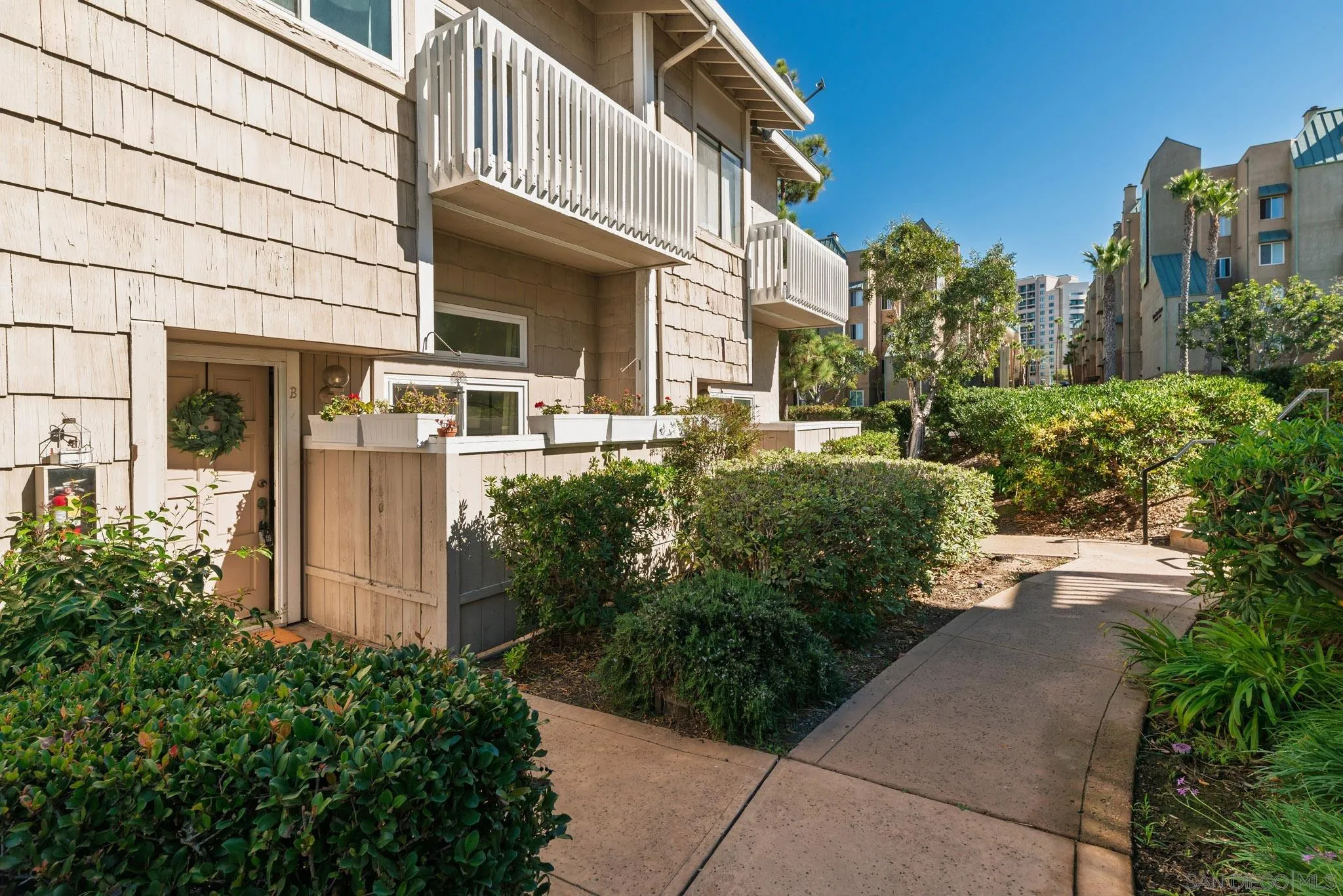 Photo #23: 250042925 Listing: Photo #23