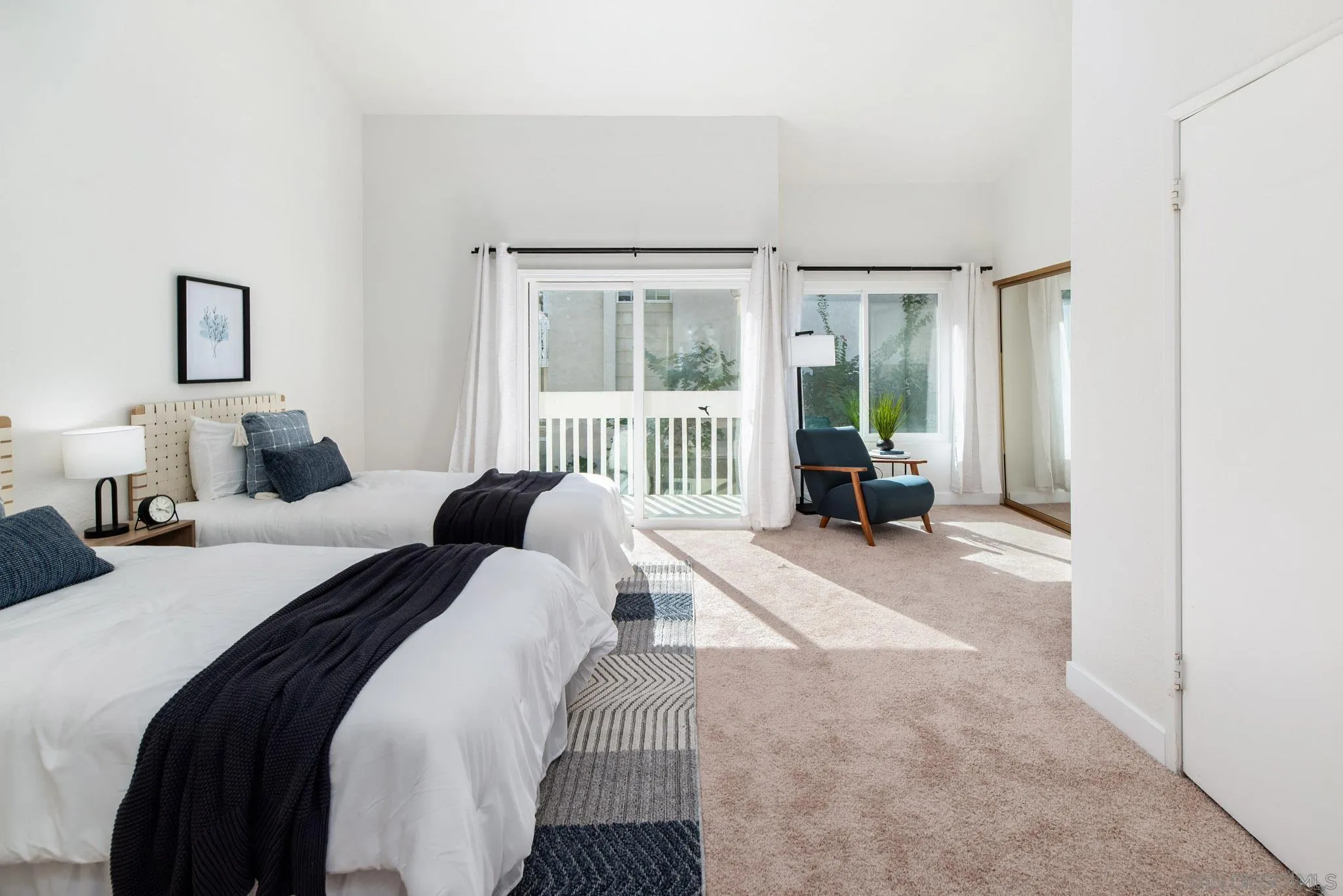 Photo #17: 250042925 Listing: Photo #17