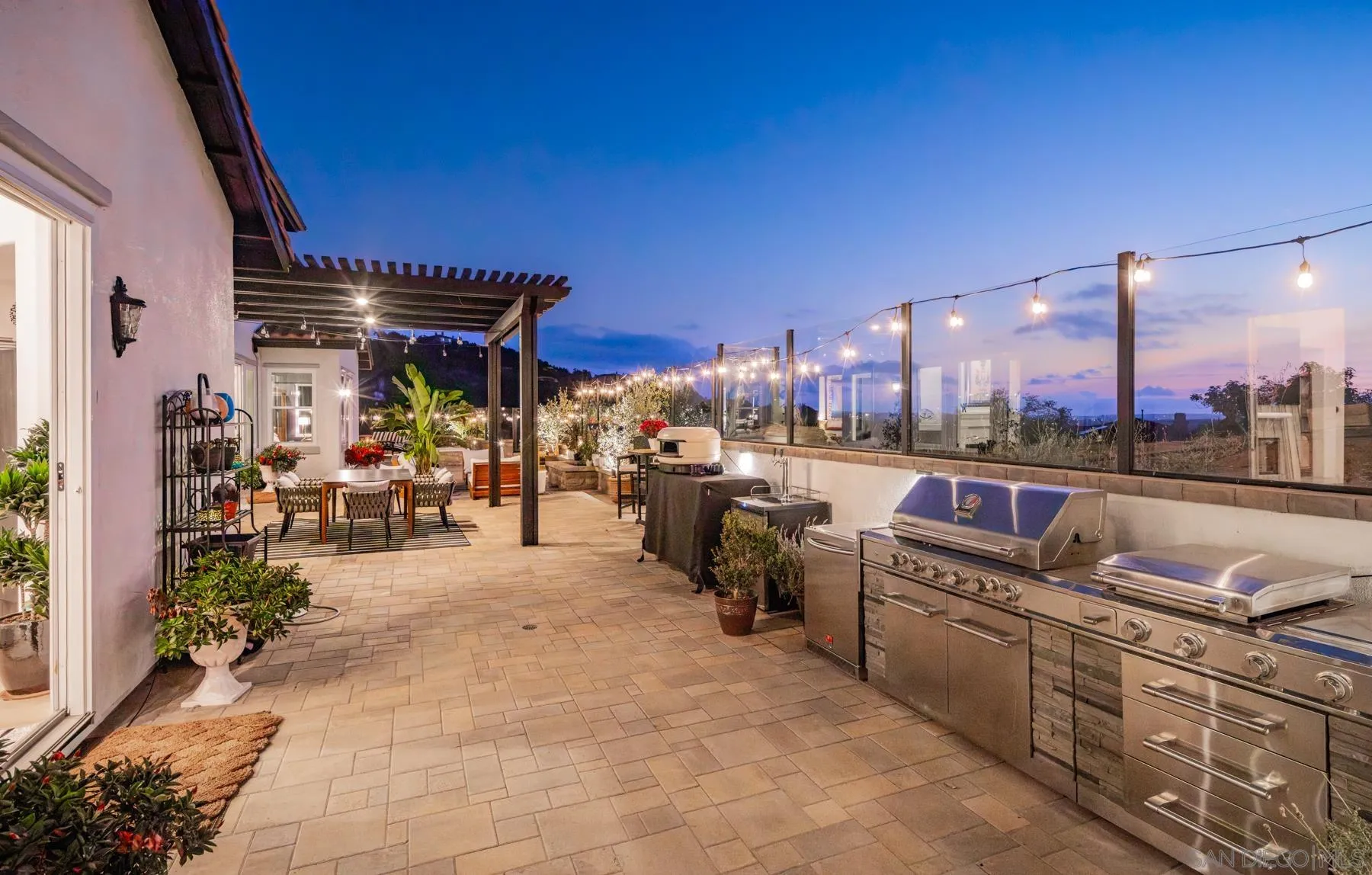 https://cdn.realtyfeed.com/cdn/127/250042930/a6c02d8145d46c84ea5f8a986d386670.webp