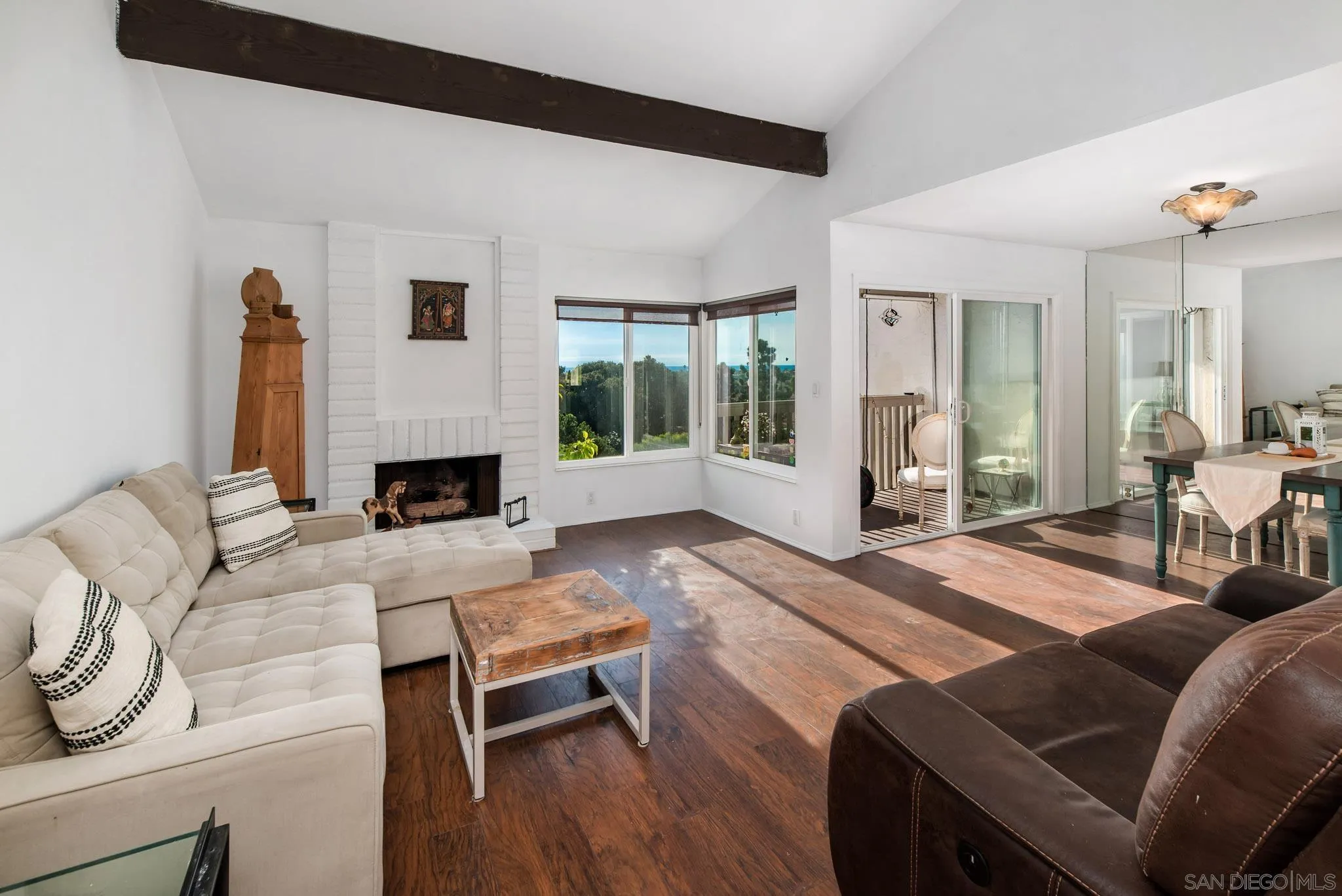 https://cdn.realtyfeed.com/cdn/127/250042934/97dc8224795256bab5bdcf23a2991422.webp