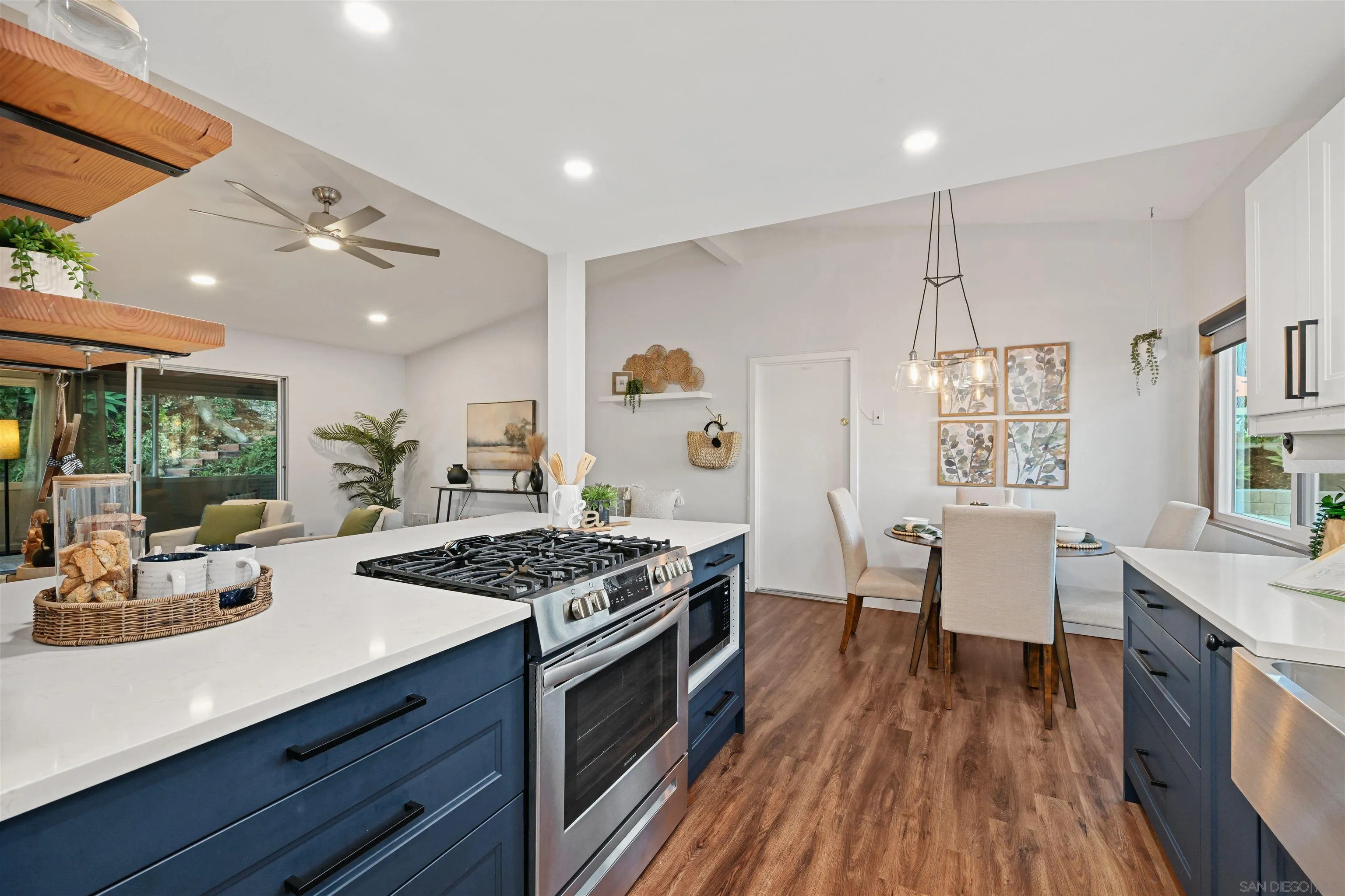 https://cdn.realtyfeed.com/cdn/127/250042941/422bef75536126a3c573a0fa9b8c9f86.webp