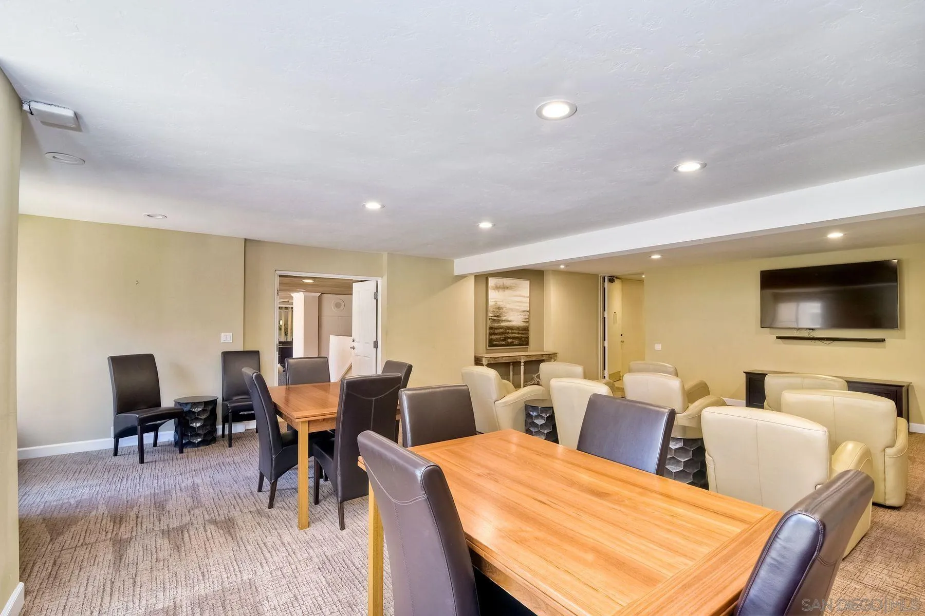 Photo #28: 250042945 Listing: Photo #28