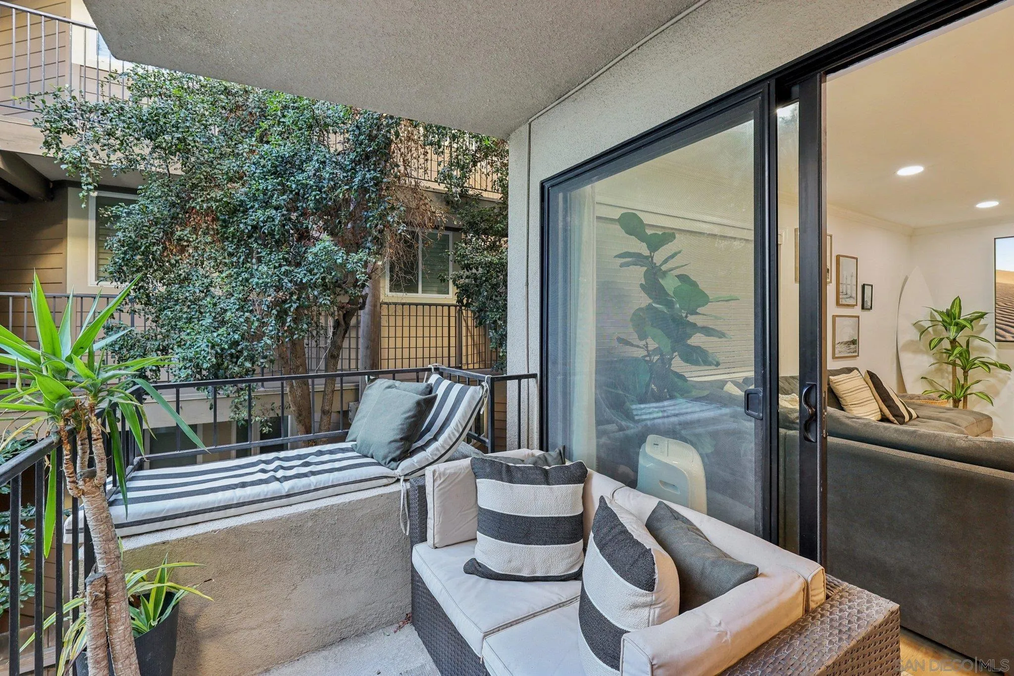 Photo #18: 250042946 Listing: Photo #18