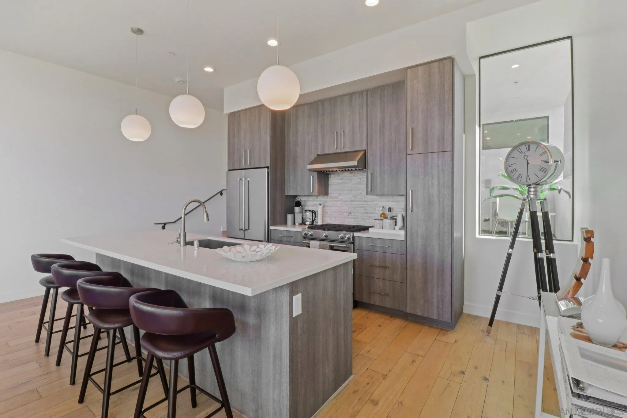 Photo #11: 250042949 Listing: Photo #11