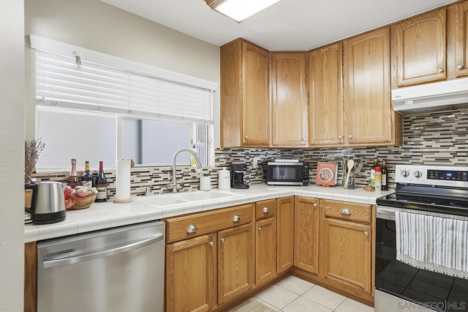 Photo #14: 250042955 Listing: Photo #14