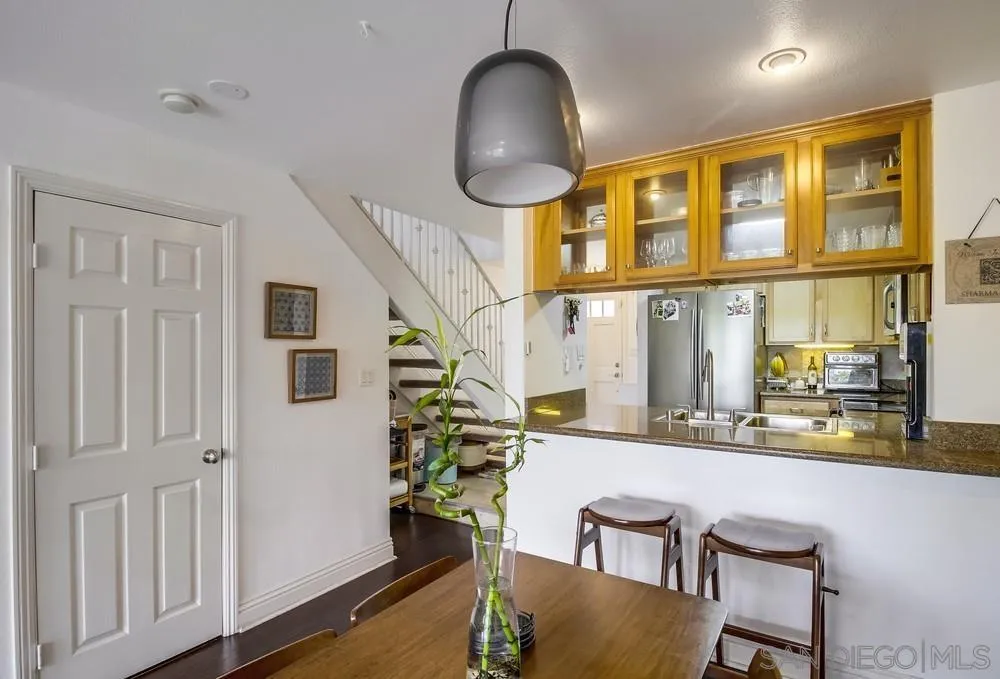 Photo #14: 250042961 Listing: Photo #14