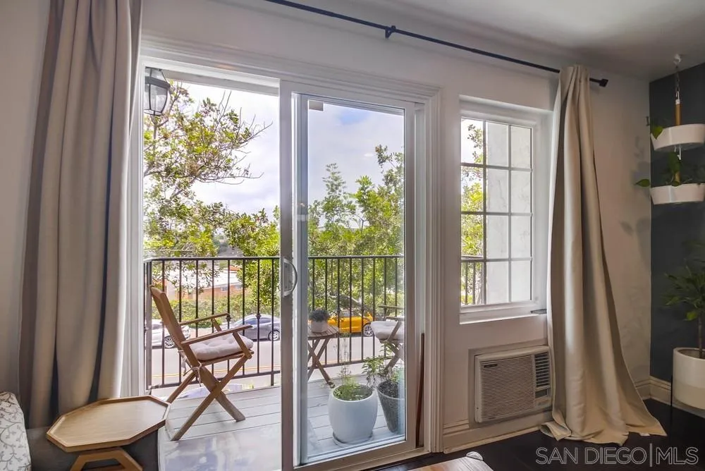 Photo #4: 250042961 Listing: Photo #4