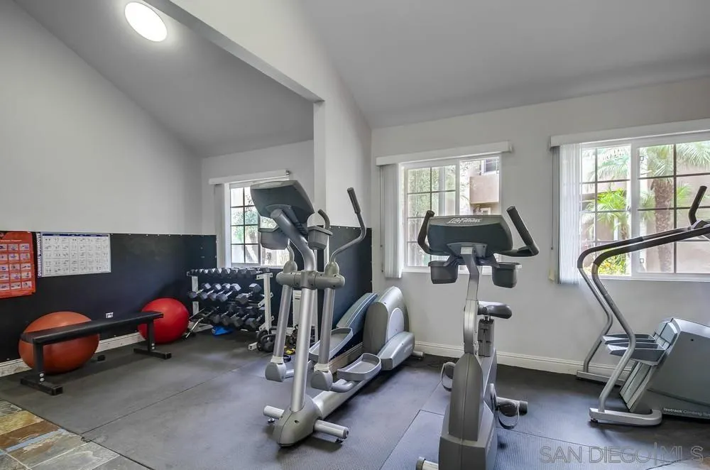 Photo #33: 250042961 Listing: Photo #33