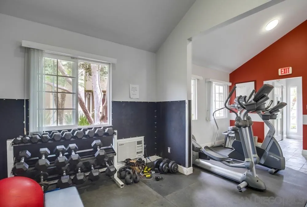 Photo #34: 250042961 Listing: Photo #34