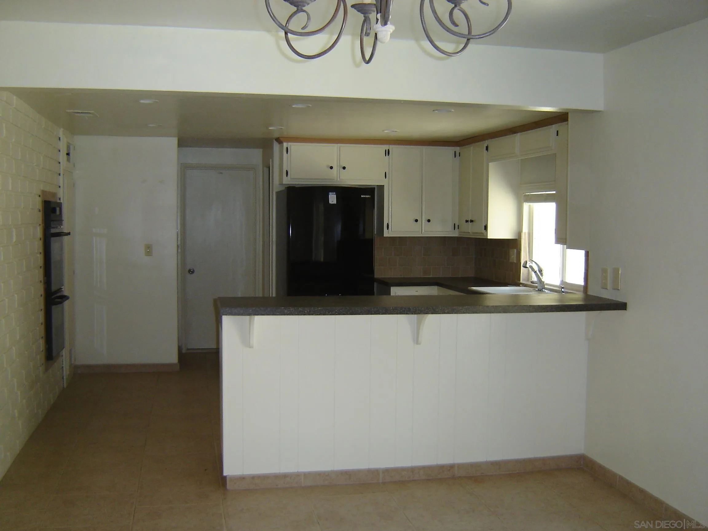 https://cdn.realtyfeed.com/cdn/127/250042963/237d41ad71cb604745185fd55333b381.webp