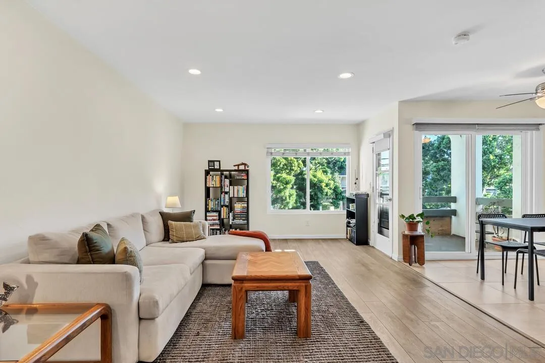 Photo #3: 250042964 Listing: Photo #3