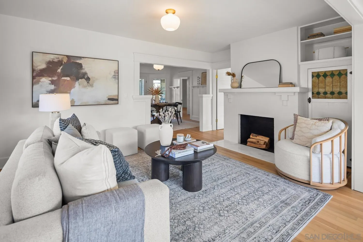 https://cdn.realtyfeed.com/cdn/127/250042975/6979f31790f29d8ca2252c517c23f298.webp
