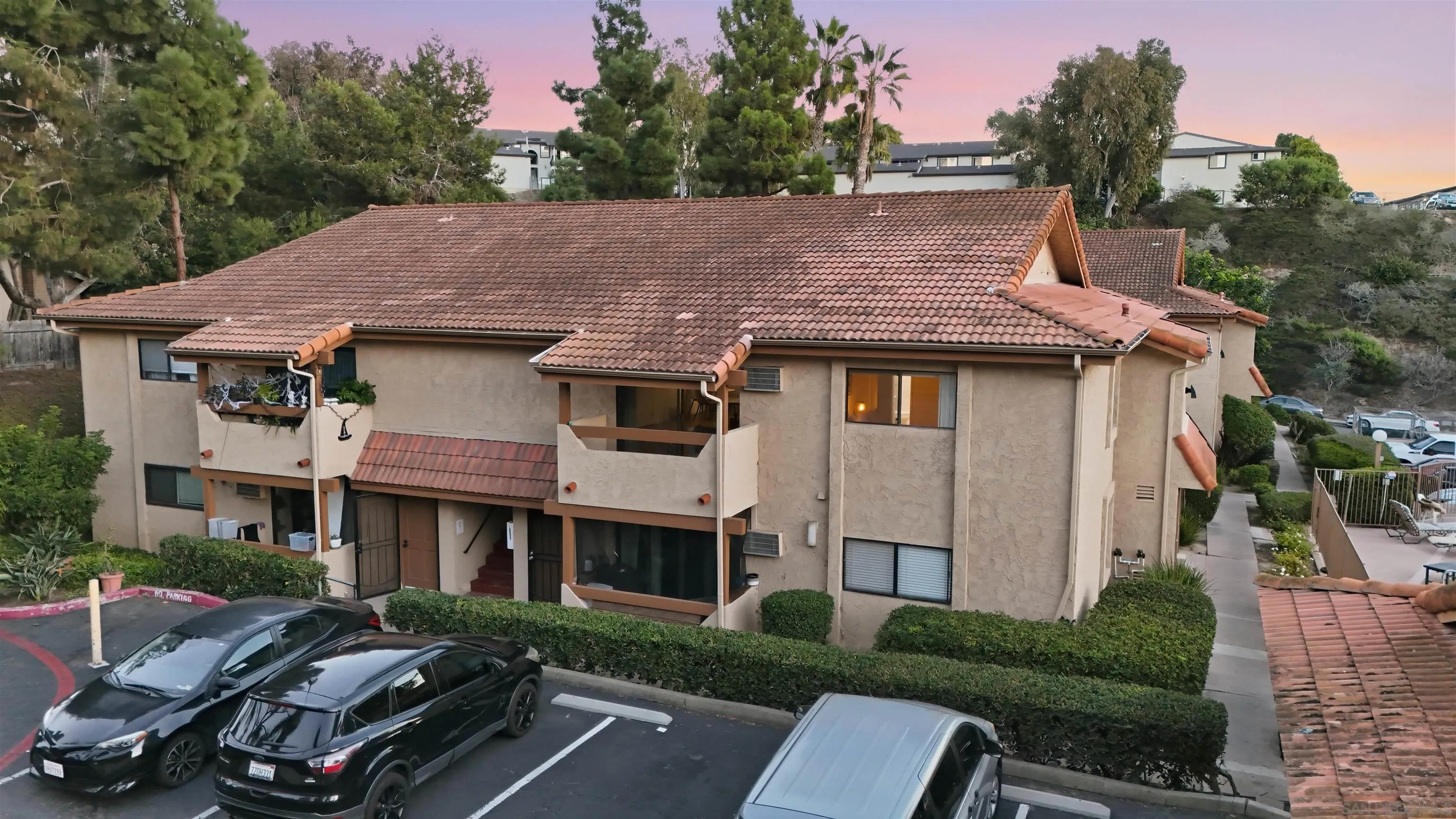 Photo #7: 250042985 Listing: Photo #7