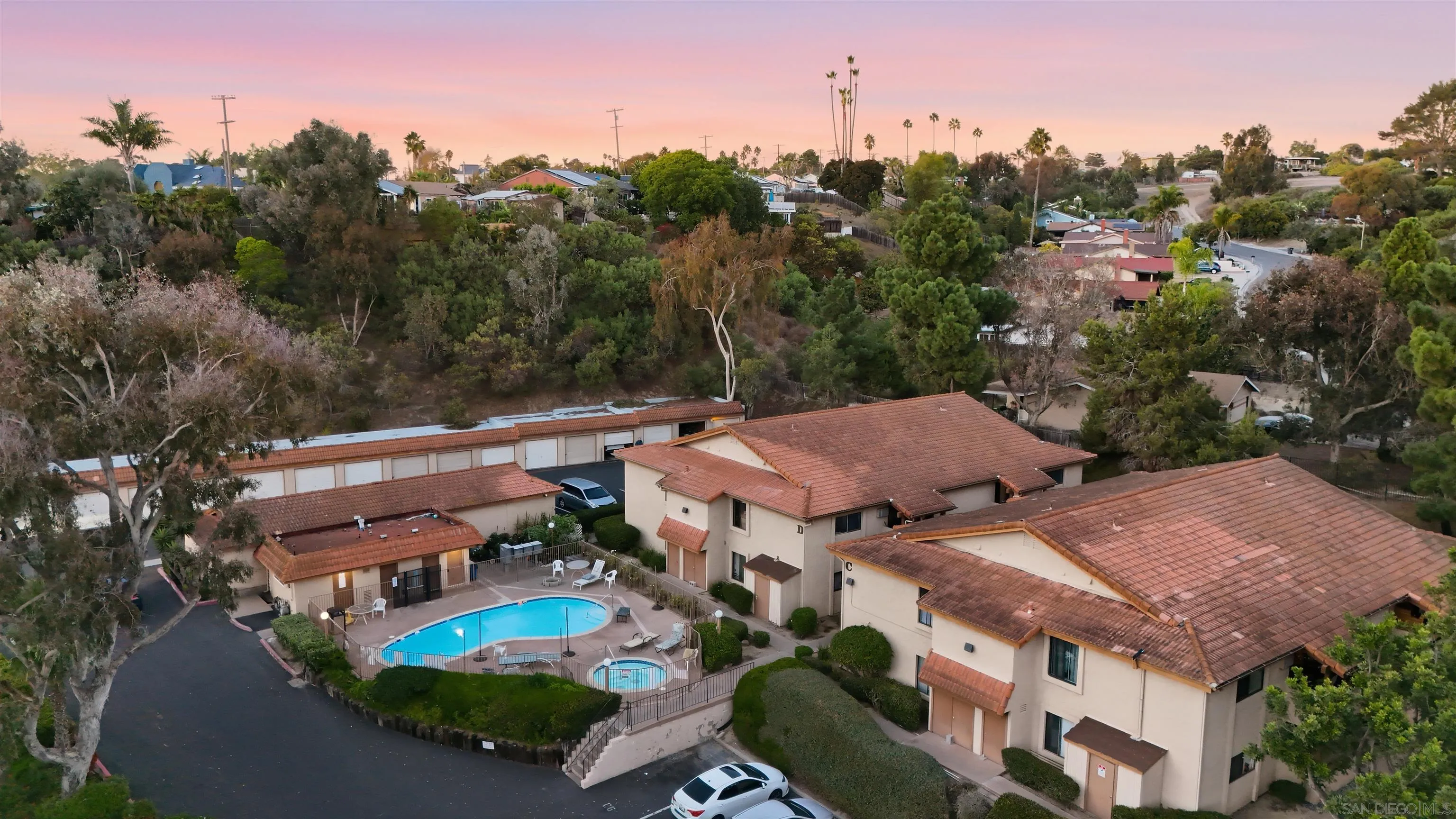 Photo #21: 250042985 Listing: Photo #21