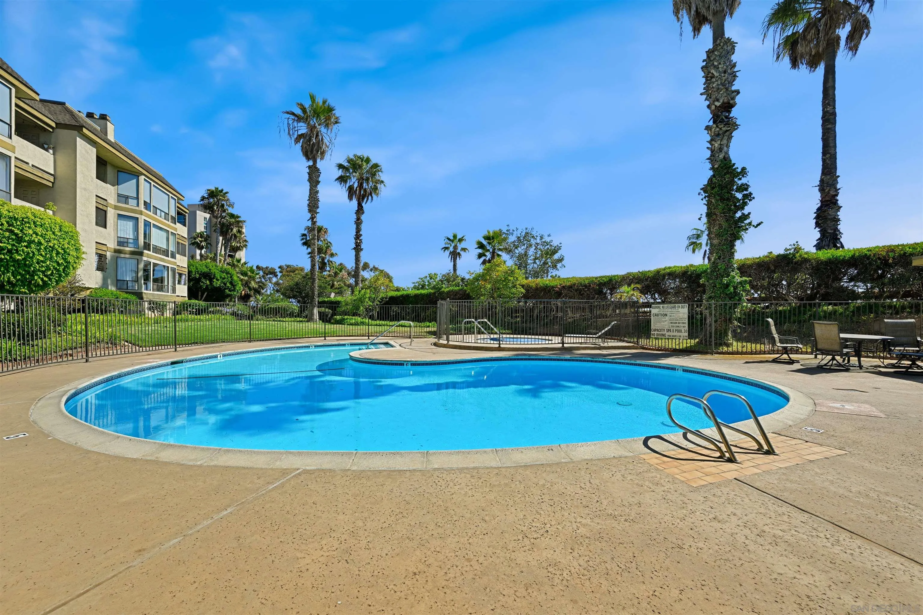 Photo #22: 250042988 Listing: Photo #22