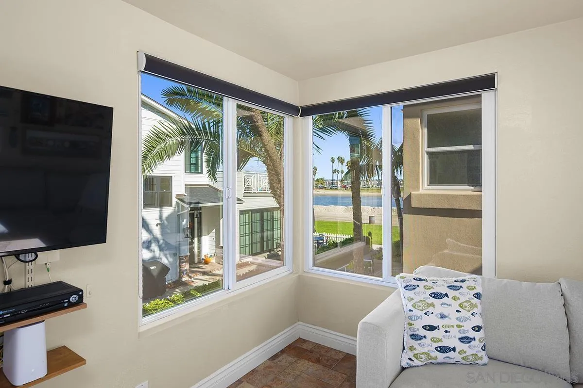 https://cdn.realtyfeed.com/cdn/127/250042990/089eb7ab267862fd7427d98d6e898ecd.webp