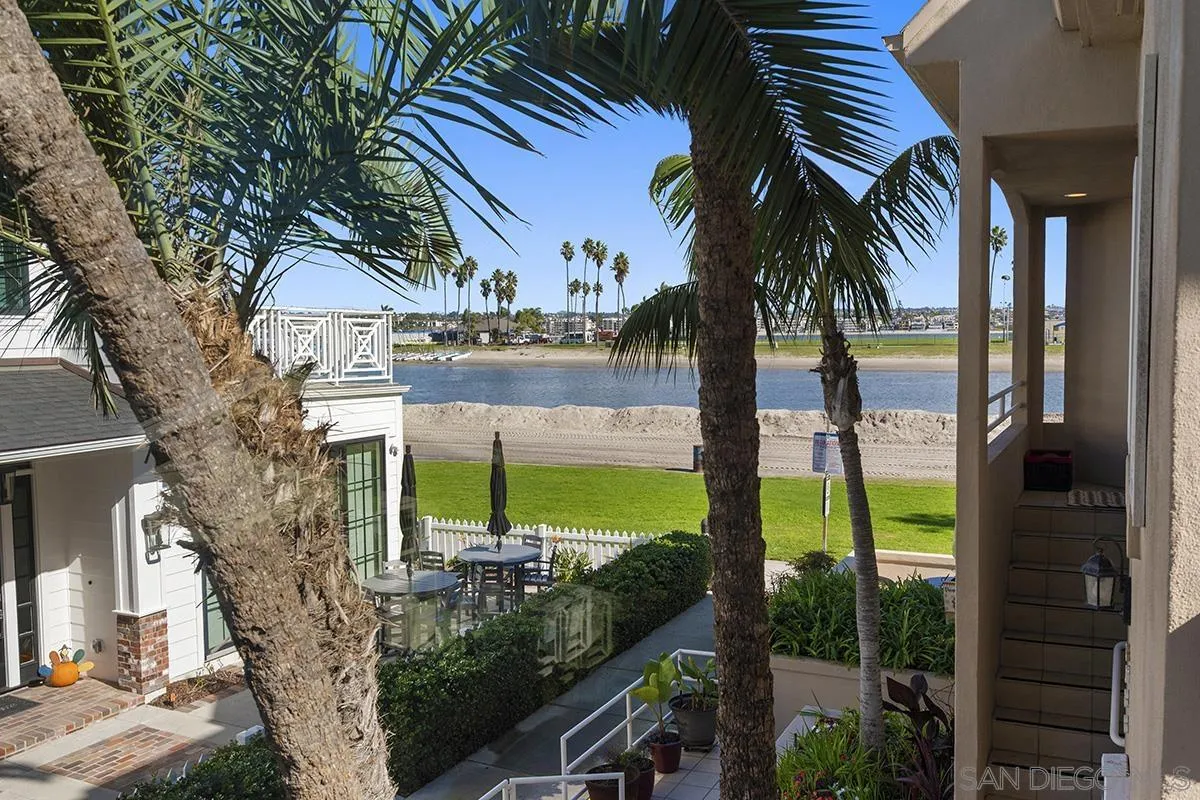 https://cdn.realtyfeed.com/cdn/127/250042990/4da49a964678f2347967b230dc35ddbe.webp