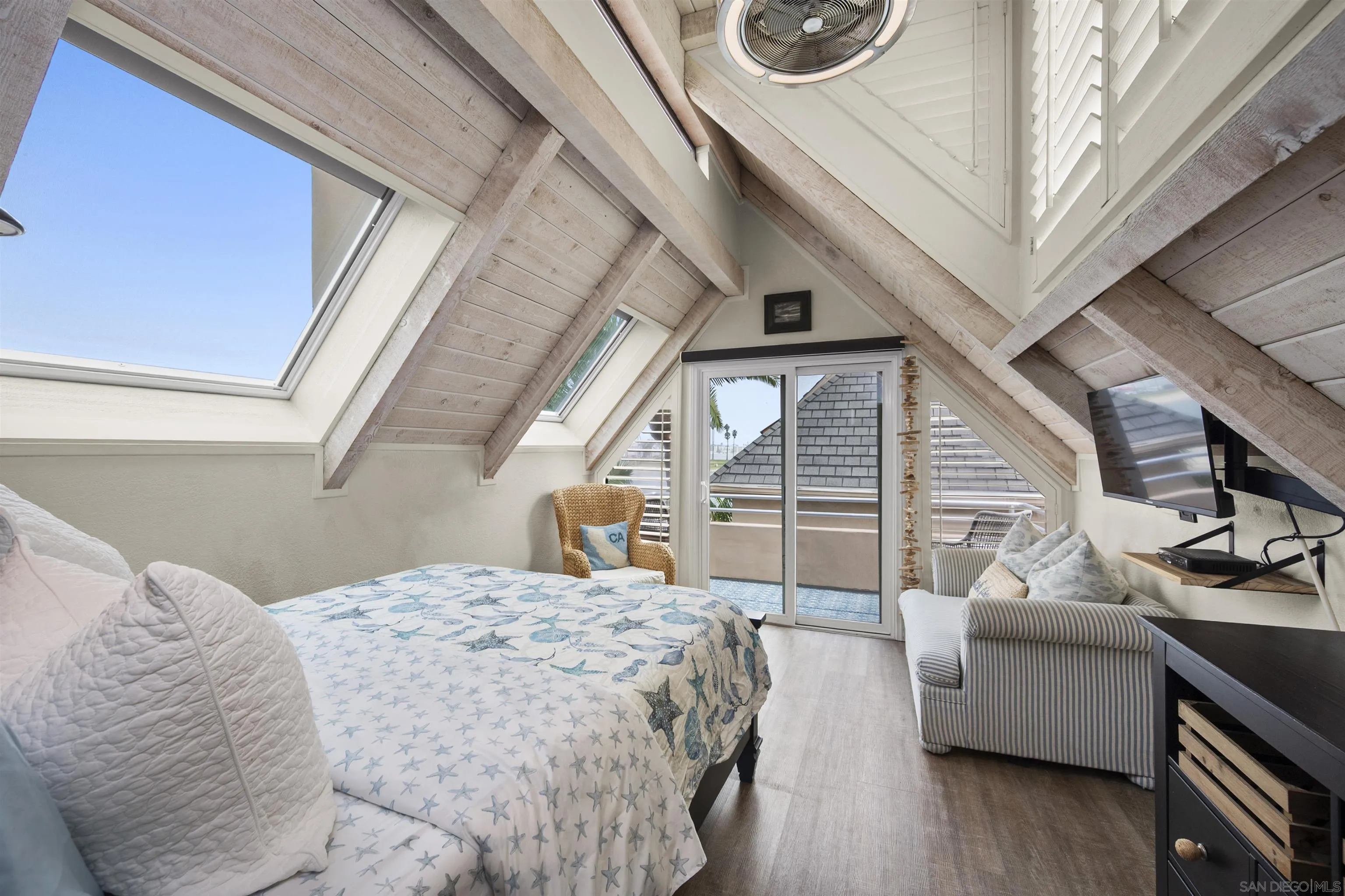 https://cdn.realtyfeed.com/cdn/127/250042990/6de867b4513ee729582afe78431ade8c.webp