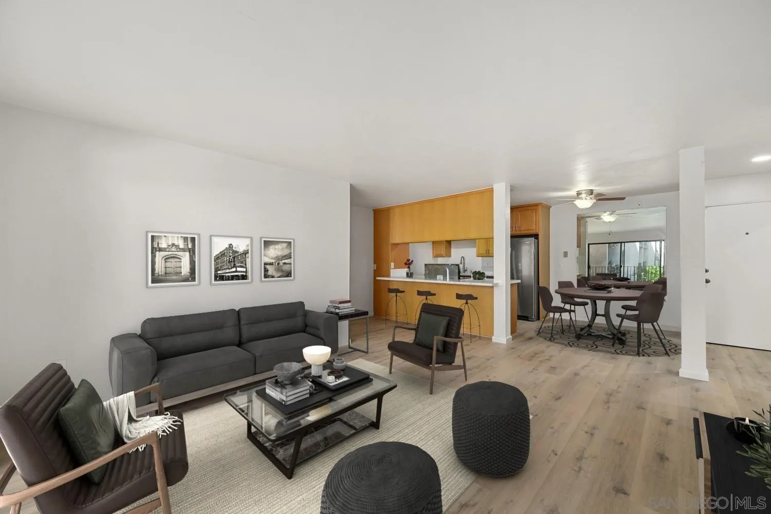 Photo #2: 250042998 Listing: Photo #2