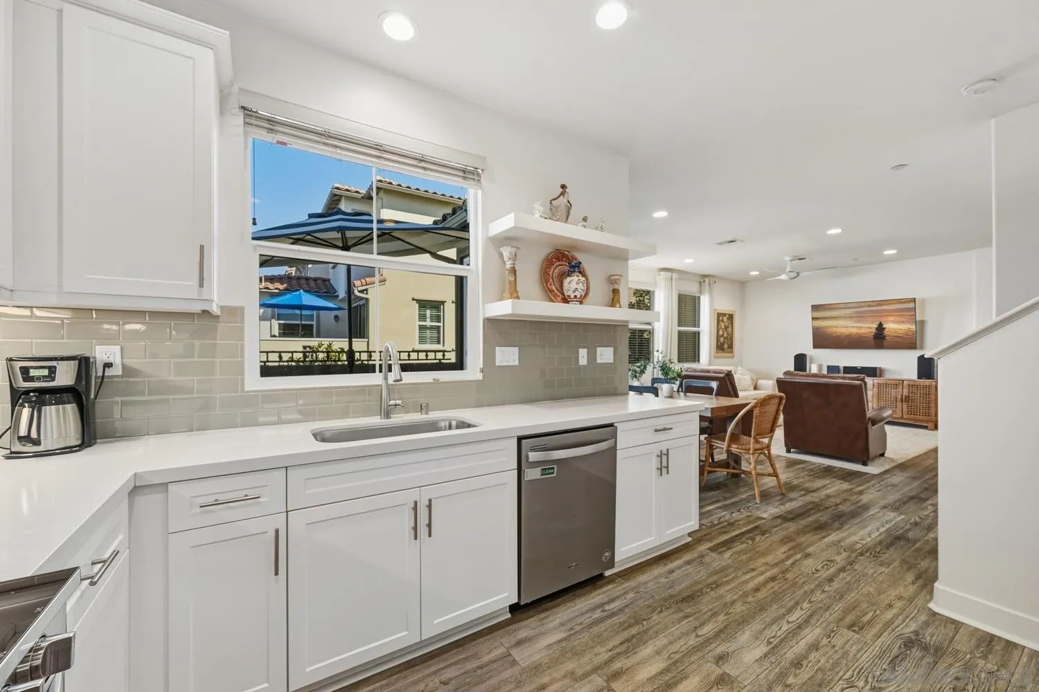 Photo #8: 250043003 Listing: Photo #8