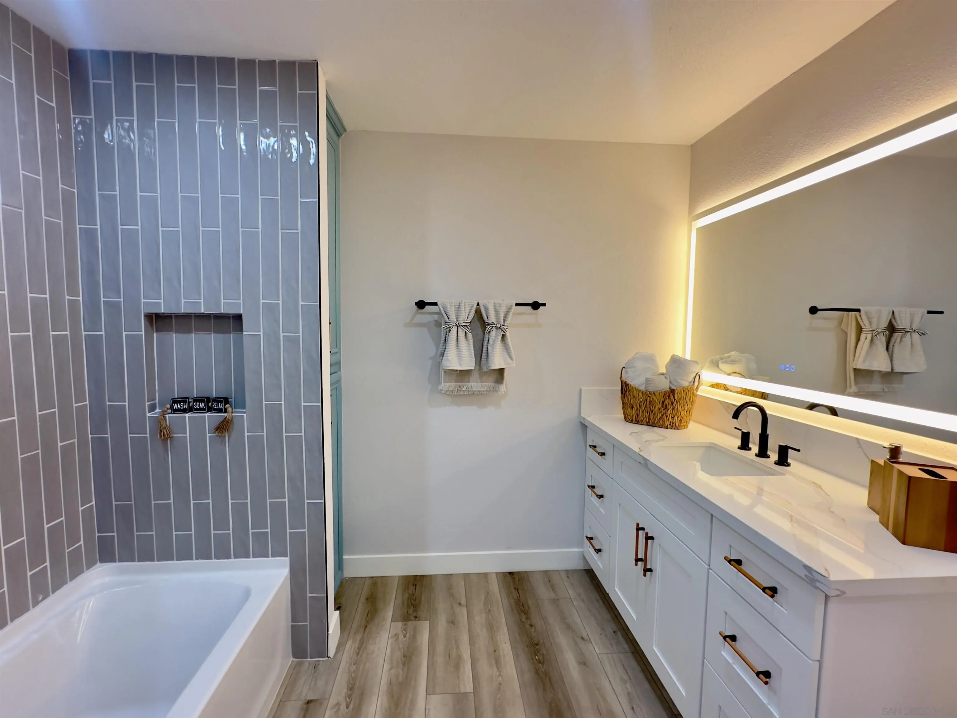 Photo #5: 250043004 Listing: Photo #5
