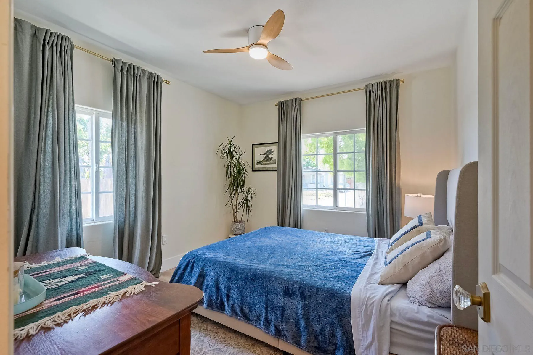https://cdn.realtyfeed.com/cdn/127/250043011/358487d7b82ad76e0b83b873636008d7.webp
