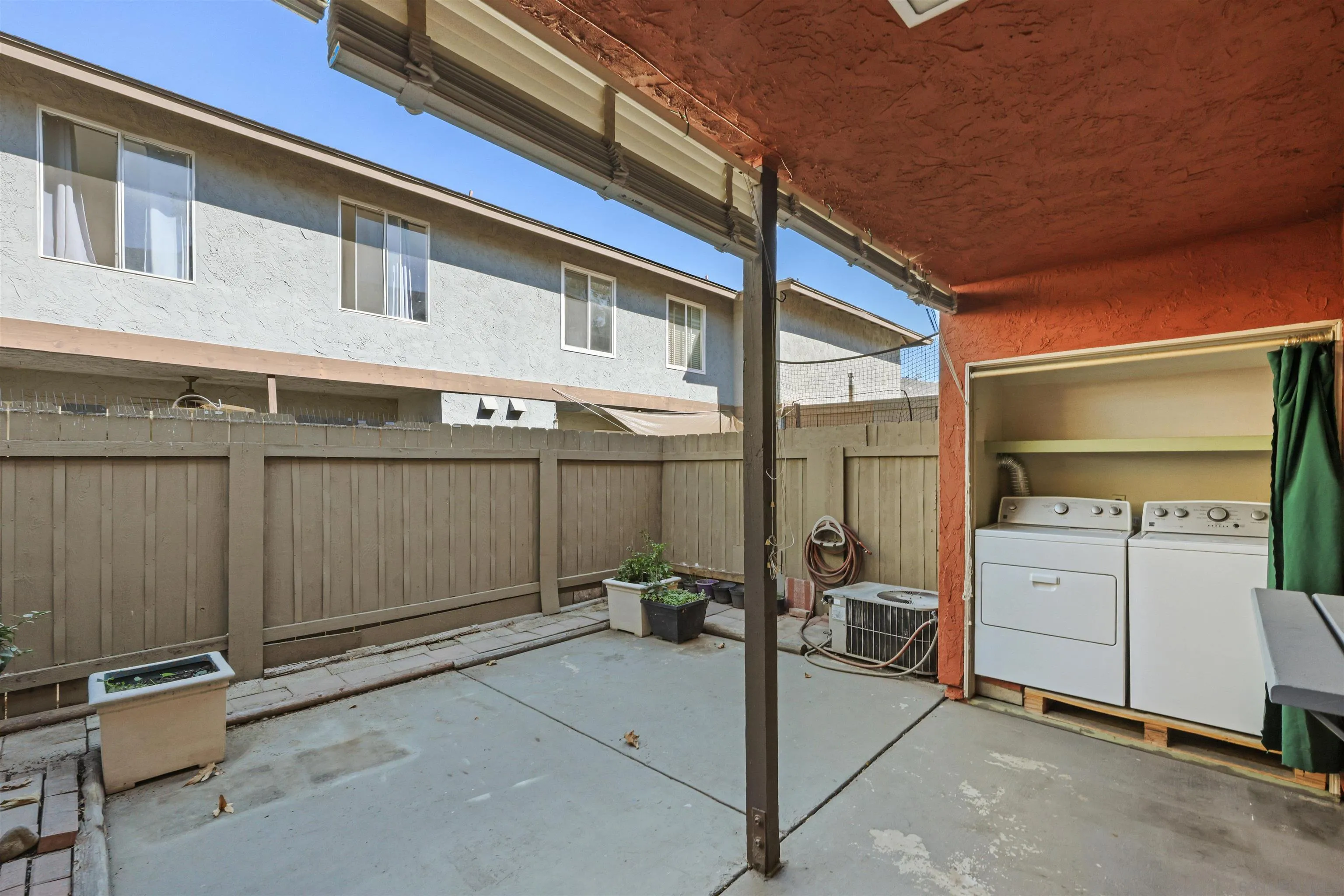 Photo #13: 250043028 Listing: Photo #13