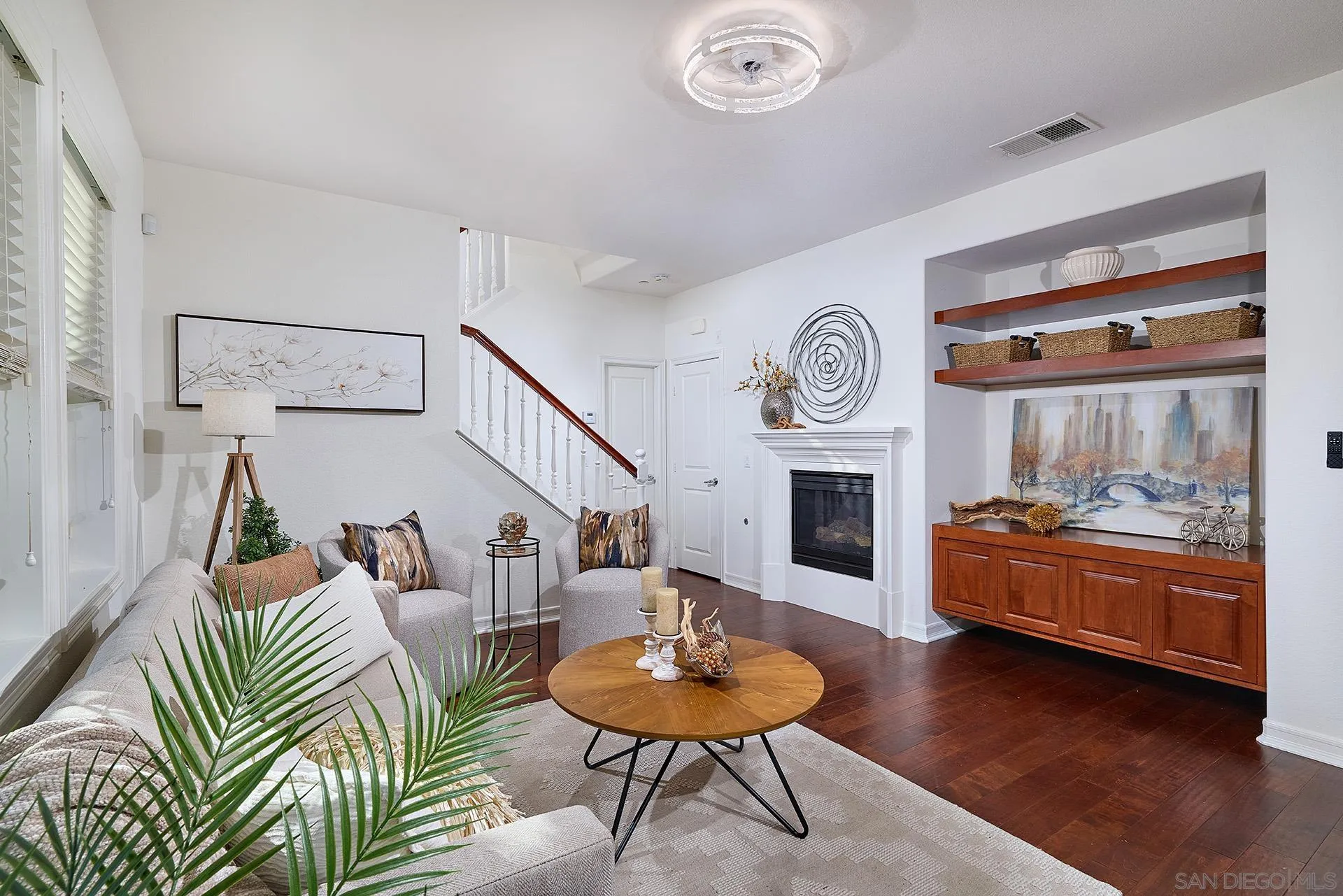 Photo #8: 250043029 Listing: Photo #8