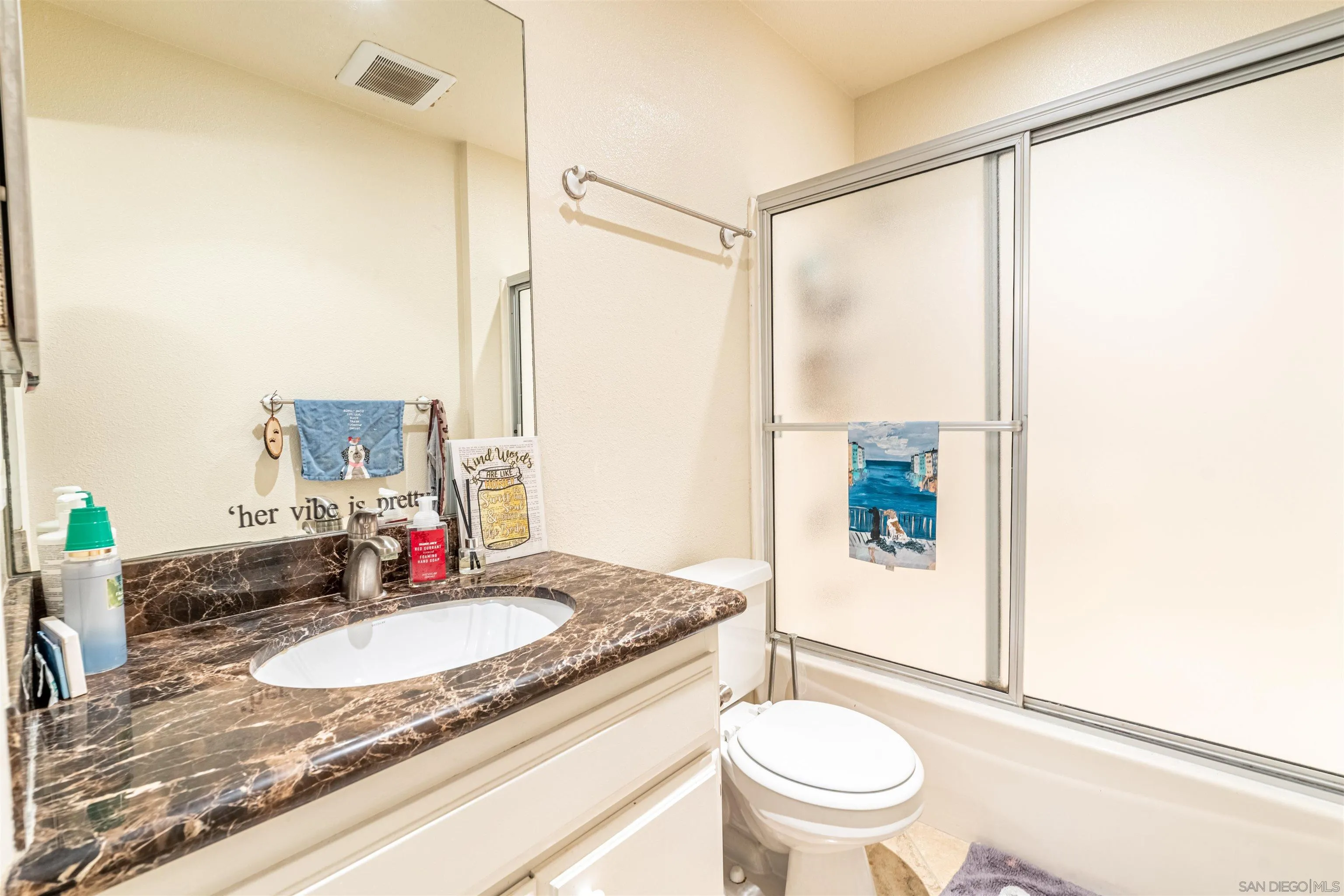 Photo #6: 250043031 Listing: Photo #6