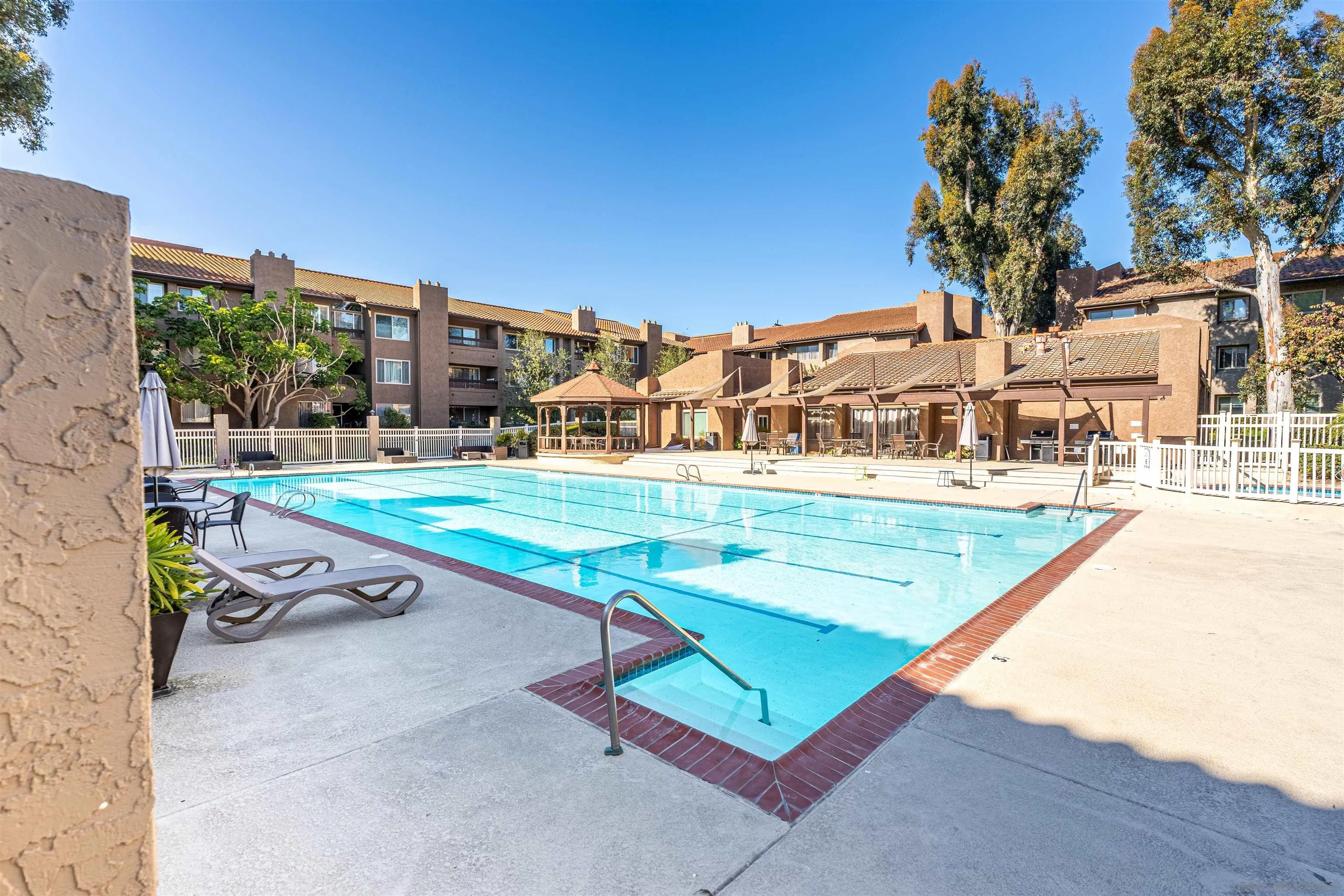 Photo #11: 250043031 Listing: Photo #11