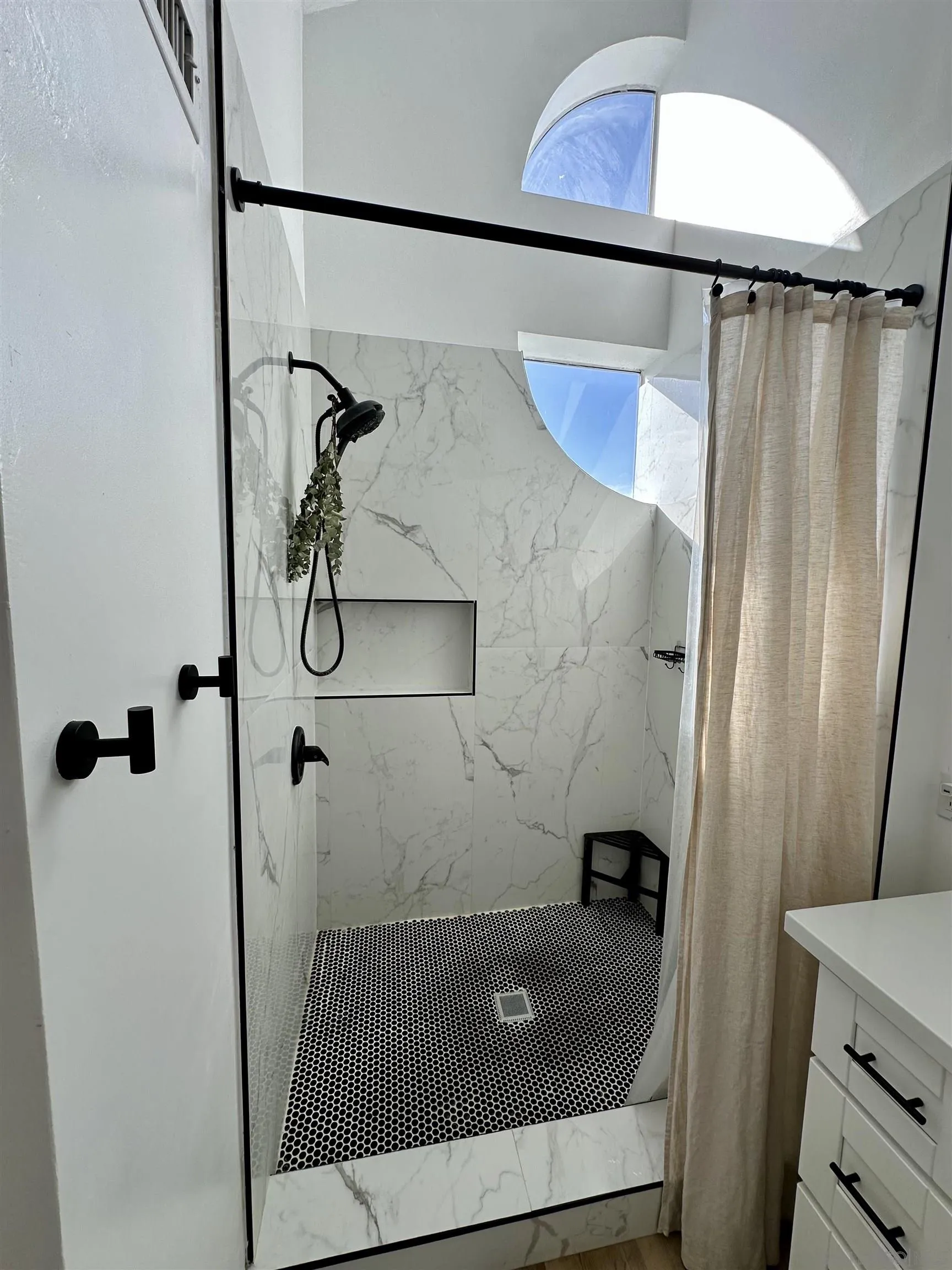 Photo #23: 250043033 Listing: Photo #23