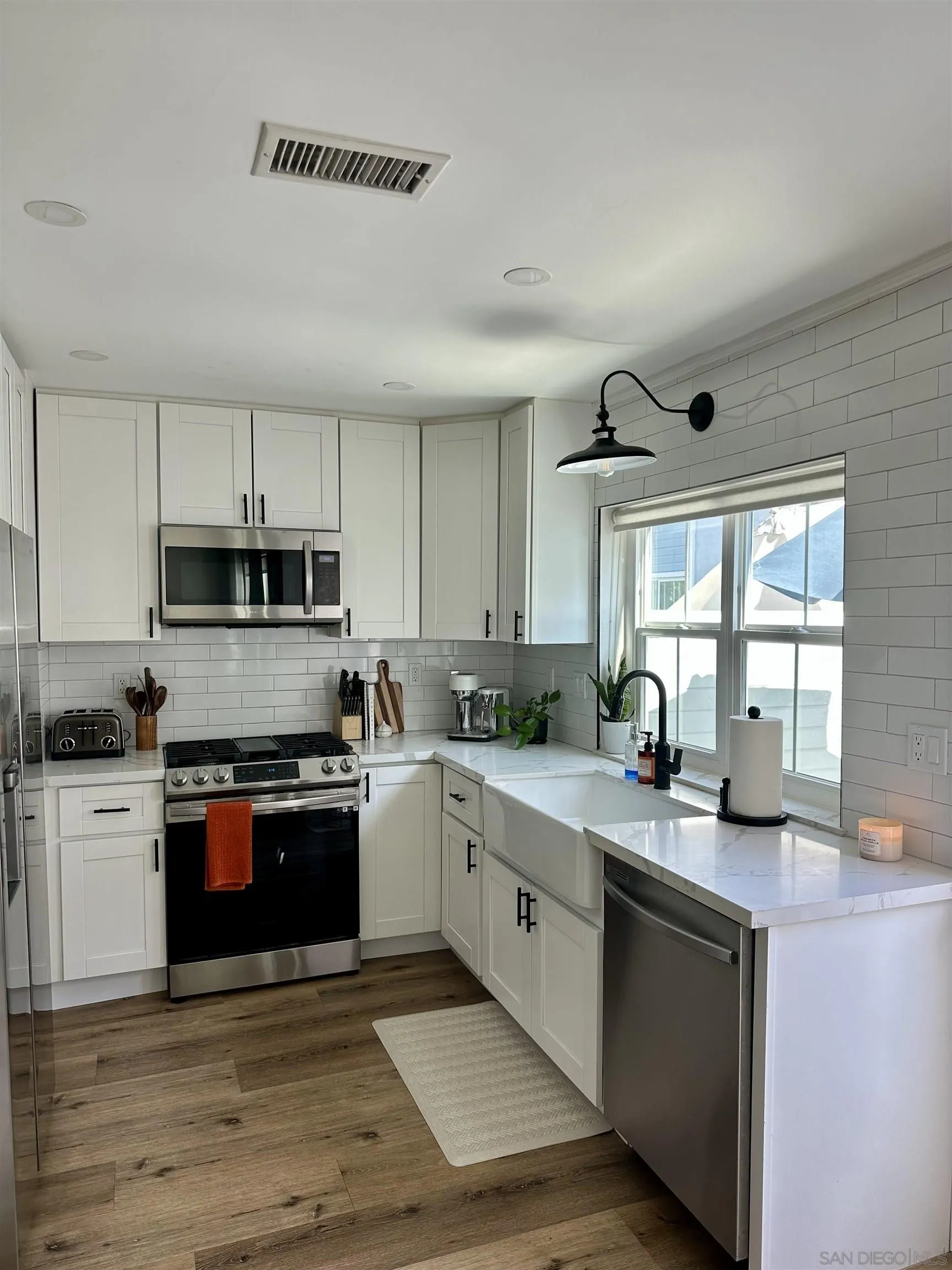 Photo #13: 250043033 Listing: Photo #13