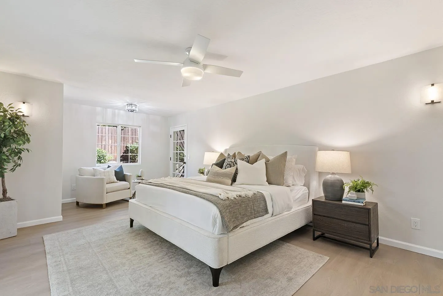 https://cdn.realtyfeed.com/cdn/127/250043037/654f5b50ab5ad4688140ee9f974be454.webp