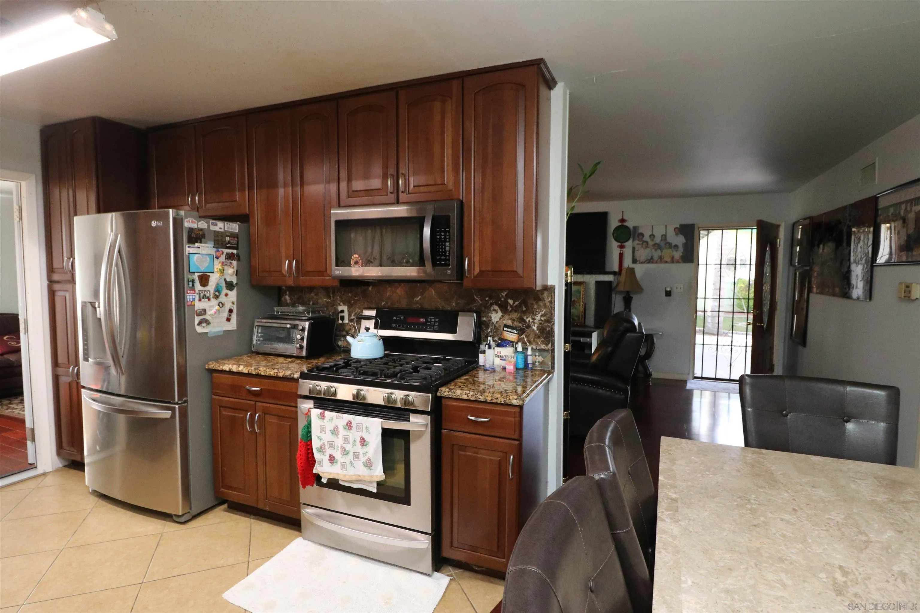 https://cdn.realtyfeed.com/cdn/127/250043063/089e6194c8f434957c7fbb950048712c.webp