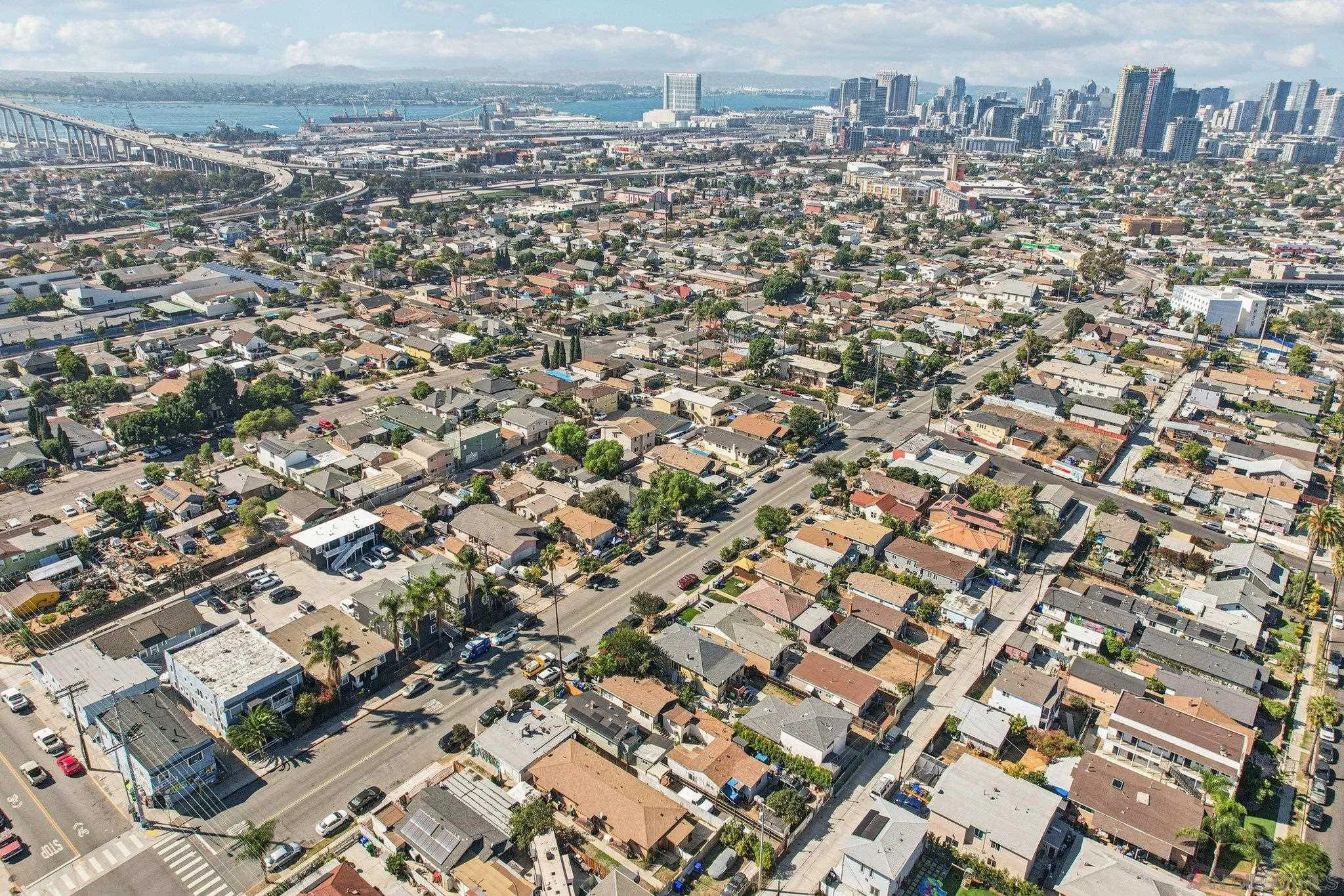 https://cdn.realtyfeed.com/cdn/127/250043065/3251ad887496f233cfcedbfdaa7ad712.webp
